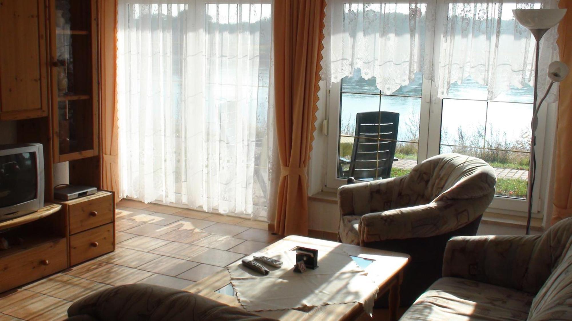 Hotel Elbterrassen Zu Brambach à Dessau-Rosslau Extérieur photo