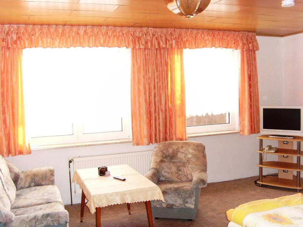 Hotel Elbterrassen Zu Brambach à Dessau-Rosslau Extérieur photo