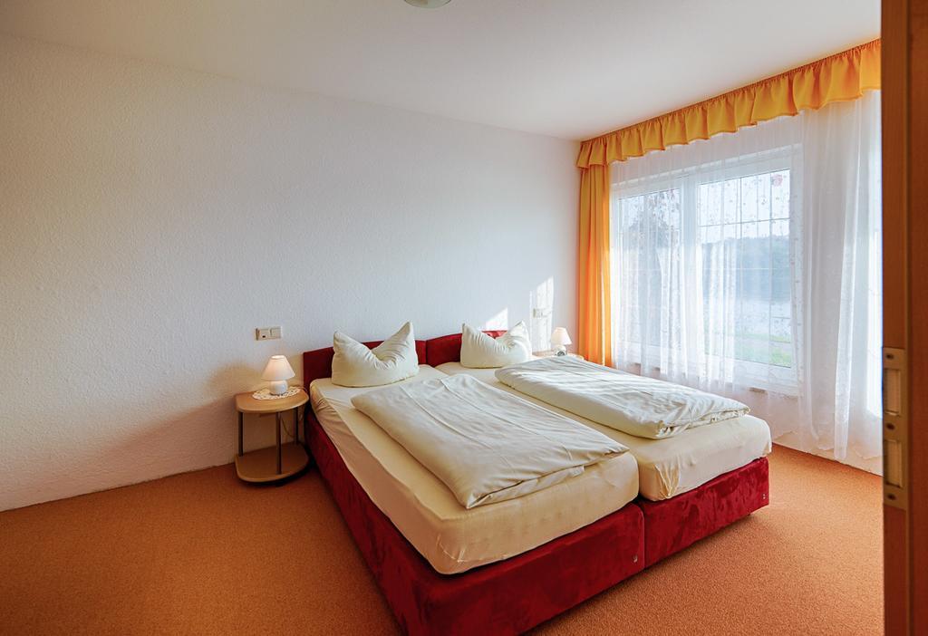 Hotel Elbterrassen Zu Brambach à Dessau-Rosslau Extérieur photo